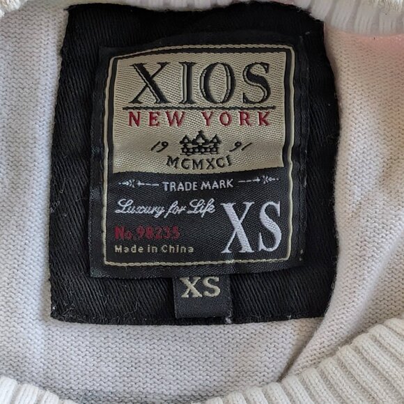 XIOS New York Women's XS Crewneck knit sweater black white Striped Long Sleeves - Picture 7 of 14